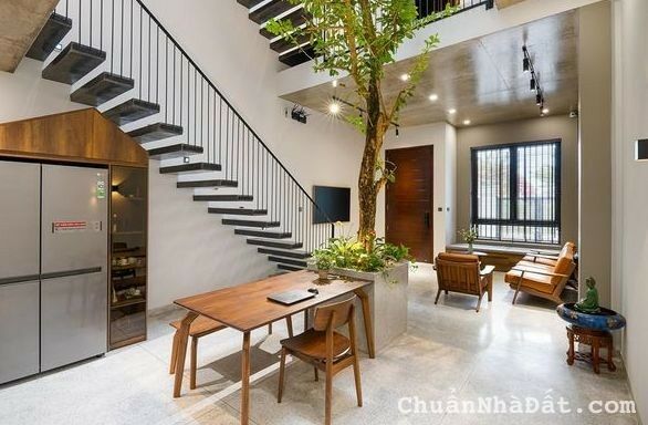 Nhà 2 Tầng đường Trần Hưng Đạo, đối diện Erovilla 1 Đà Nẵng.