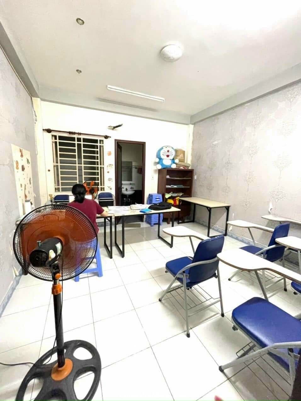 (Bình Thạnh) nhà Đẹp 4PN, 4 x 14m, 2 lầu, 6.4 Tỷ, Trần Bình Trọng