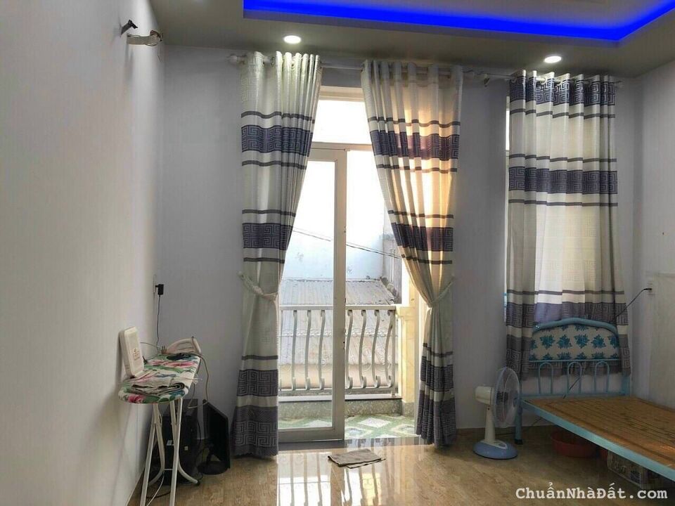 Hẻm 4m Trương Quốc Dung, 4.2 x 14m, 2 lầu, 8.2 Tỷ 4PN, Phú Nhuận