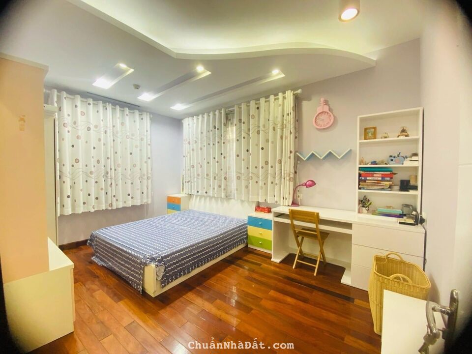 Biệt Thự Mễ Trì - Q. Nam Từ Liêm 431m2, 5 tầng, lô góc thoáng sáng, Giá chỉ 85 Tỷ