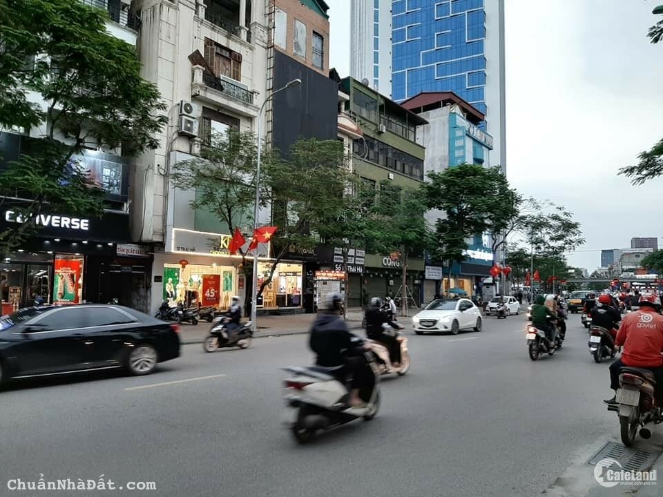 Nhà mặt phố Võ Văn Dũng Đống Đa cần bán 75m2 x 3 tầng, lô góc, mặt tiền 12m vỉa hè hai bên Nhà mặt phố Võ Văn Dũng Đống Đa cần bán 75m2 x 3 tầng, lô góc, mặt tiền 12m vỉa hè hai bên