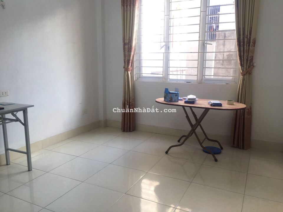 Bán nhà Vạn phúc- Hà Đông, 36m2x4T, ngõ to, 100tr/1m2 quá rẻ so với thị trường. Lh 0984672007  