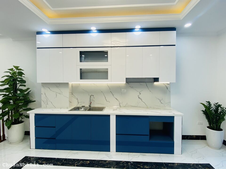 Bán nhà KĐT Mỗ Lao thông sang đường Trung Văn, thang máy, ôtô vào nhà, kinh doanh sầm uất. 