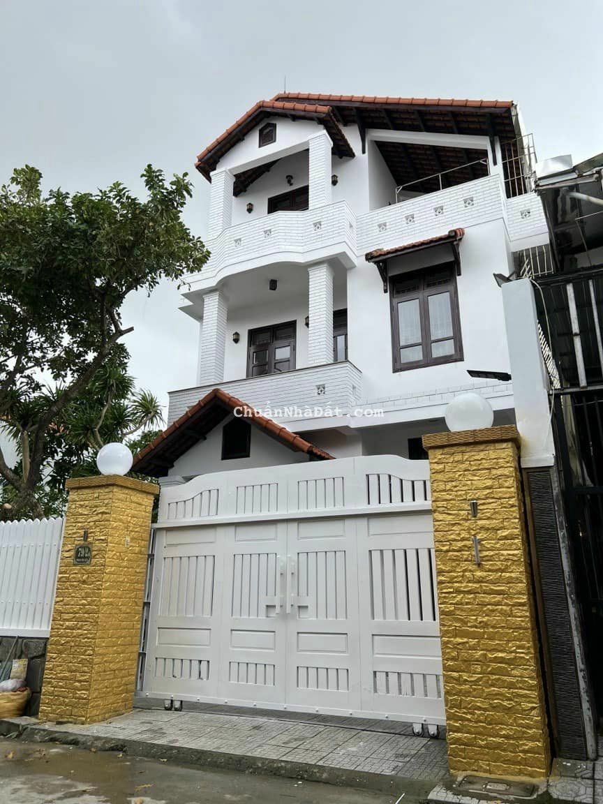 Bán nhà biệt thự 3 tầng phường Kim Long đẳng cấp sang trọng