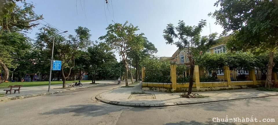 Chủ kẹt tiền cần bán nhanh nhà 3 tầng mặt tiền Lê Đại Hành