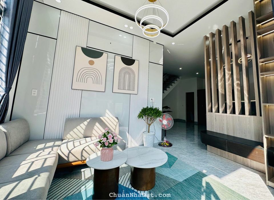 Bán nhà đẹp 2 tầng đường Phan Bội Châu Bán nhà đẹp 2 tầng đường Phan Bội Châu