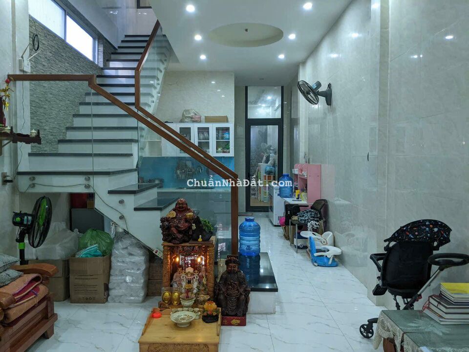Nhà 2 Tầng Kiệt 333 Phạm Văn Đồng - Lại Thế Kiên Cố Dọn Vào Ở Ngay