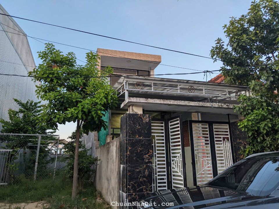 Nhà 2 Tầng Kiệt 333 Phạm Văn Đồng - Lại Thế Kiên Cố Dọn Vào Ở Ngay