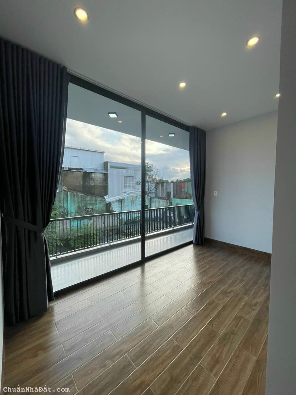 Bán nhà đẹp Tam Thai xách vali vào ở ngay