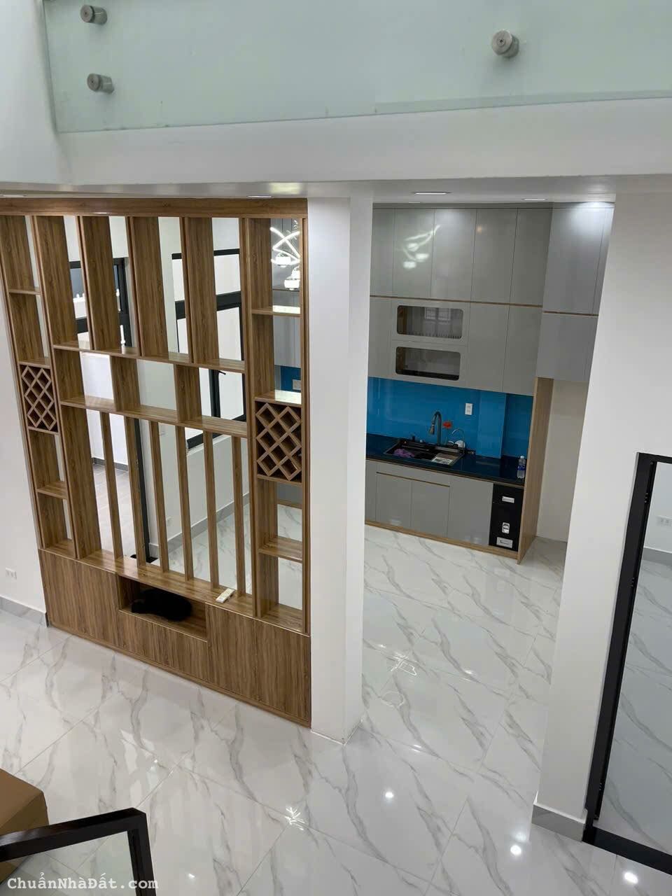 Nhà 2 Tầng Xuân Diệu - 2 Căn Liền Kề Tìm Chủ Mới 