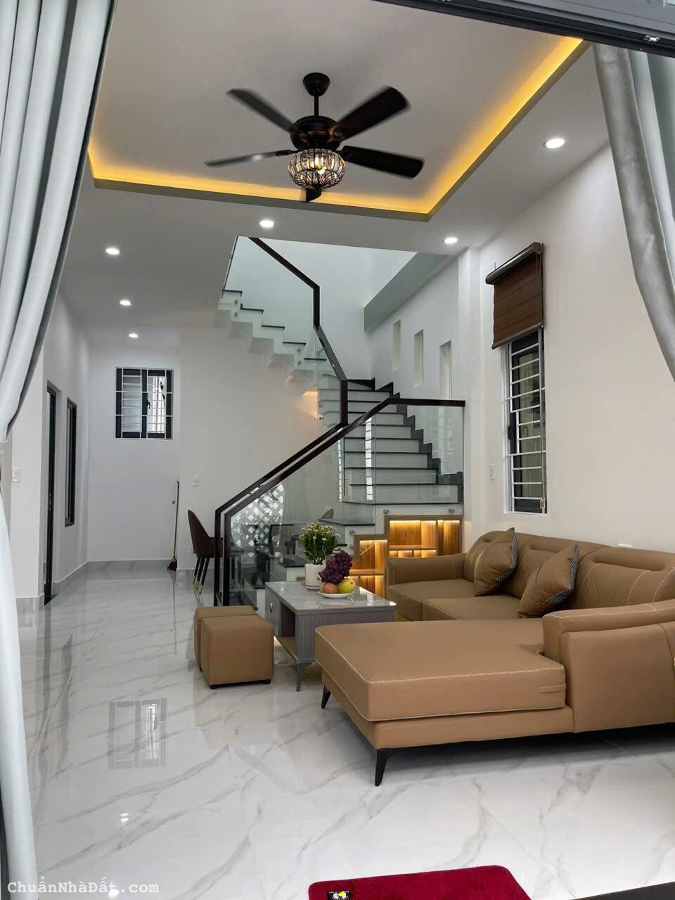 Bán Nhà 2 Tầng Xuân Diệu Chỉ Sau 1 Nhà Mặt Tiền - Khu Vực Cao Ráo An Ninh Tốt Bán Nhà 2 Tầng Xuân Diệu Chỉ Sau 1 Nhà Mặt Tiền - Khu Vực Cao Ráo An Ninh Tốt