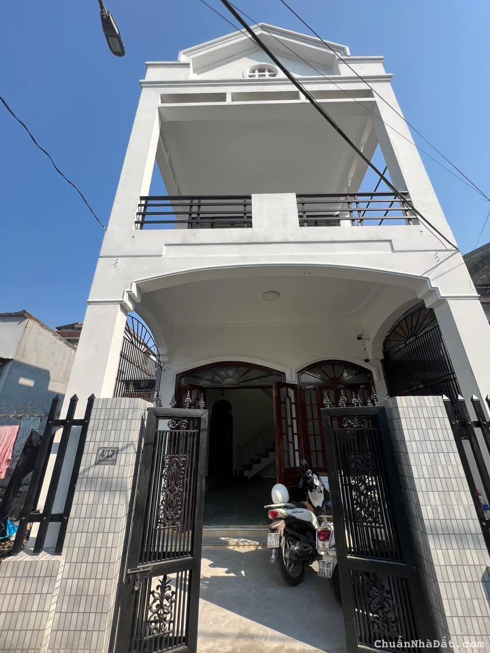 Bán nhà 2 tầng kiệt ô tô Đào Tấn khu vực cao ráo an ninh tốt Bán nhà 2 tầng kiệt ô tô Đào Tấn khu vực cao ráo an ninh tốt