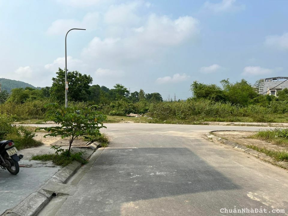 KQH Đại Học Huế đối diện công viên giá tốt