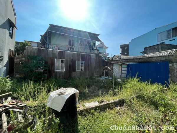 Bán đất kiệt 85 Nguyễn Huệ khu Vip trung tâm thành phố Huế