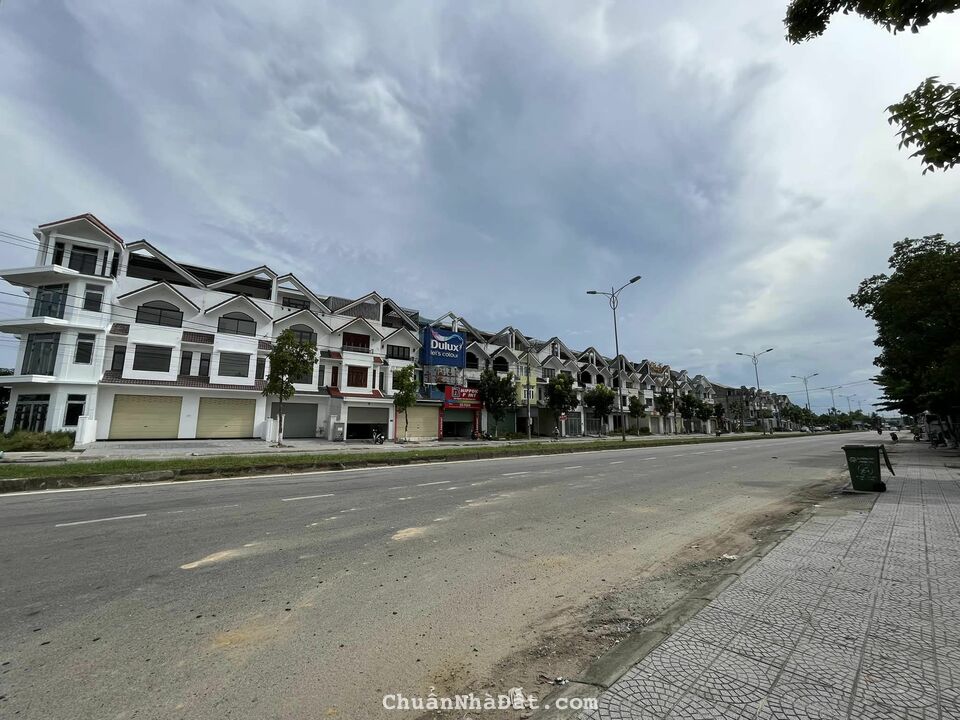 Mặt tiền xóm 2 Dưỡng giá tụt quần chỉ 17 triệu/m2