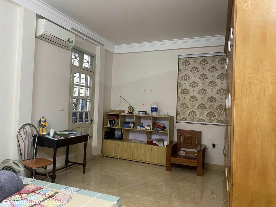 Bán nhà phố Hào Nam, Đống Đa, lô góc, gần phố, 4 tầng 31 m2 giá 4.4 tỷ Bán nhà phố Hào Nam, Đống Đa, lô góc, gần phố, 4 tầng 31 m2 giá 4.4 tỷ