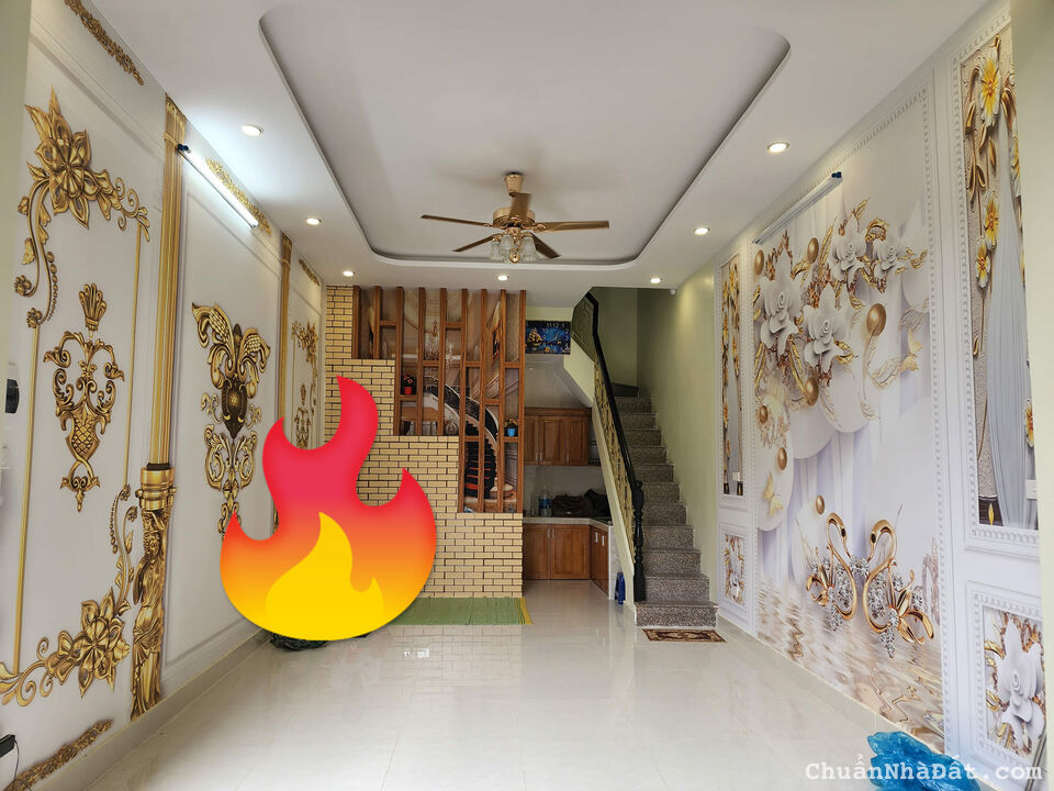 Bán nhà phố Chợ Khâm Thiên, gần phố, nhà đẹp ở ngay 4 tầng 36 m2 giá 3.2 tỷ