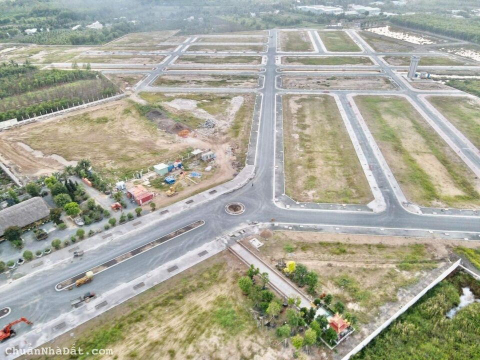 Bán đất Đường ĐT 741, Thị xã Bến Cát chỉ 980 triệu, ưu đãi đến 14% Bán đất Đường ĐT 741, Thị xã Bến Cát chỉ 980 triệu, ưu đãi đến 14%