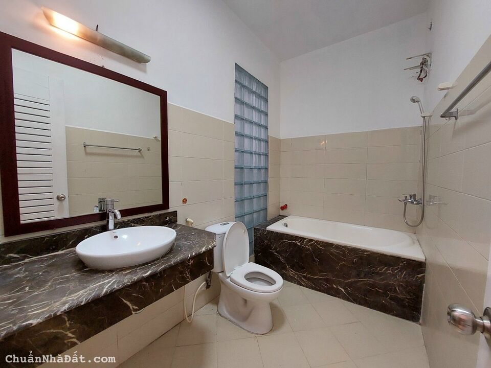 Bán nhà phố Lê Đức Thọ , 2 mặt ngõ ô tô kinh doanh tốt , DT 78m X4 tầng, Mt 4.gía 13.8 tỷ Bán nhà phố Lê Đức Thọ , 2 mặt ngõ ô tô kinh doanh tốt , DT 78m X4 tầng, Mt 4.gía 13.8 tỷ