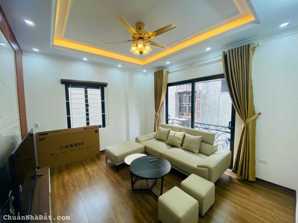 Bán nhà 4,5 tầng ở mặt phố Lê Qúy Đôn – Hà Đông vị trí kinh doanh ô tô vào nhà 