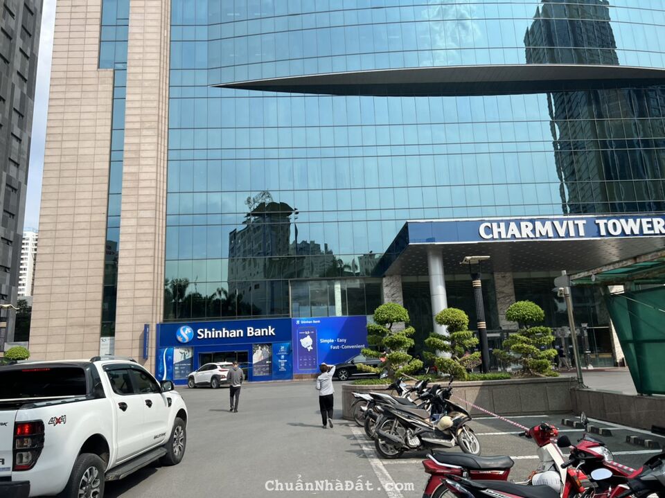 Cho thuê văn phòng tại tòa Charmvit Tower 117 Trần Duy Hưng, Cầu Giấy, Hà Nội dt 200m2