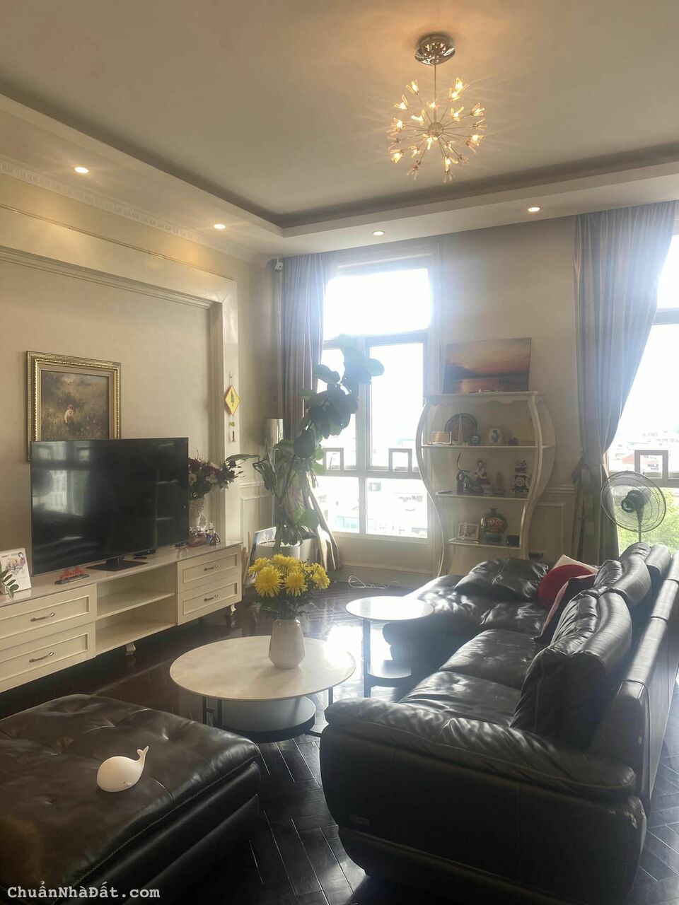 (THƯỢNG LƯU) Bán chung cư quận Nam Từ Liêm 190m 3PN The Manor Tặng nội thất 8,xty Hàn Quốc Kang Nam view bể bơi (THƯỢNG LƯU) Bán chung cư quận Nam Từ Liêm 190m 3PN The Manor Tặng nội thất 8,xty Hàn Quốc Kang Nam view bể bơi