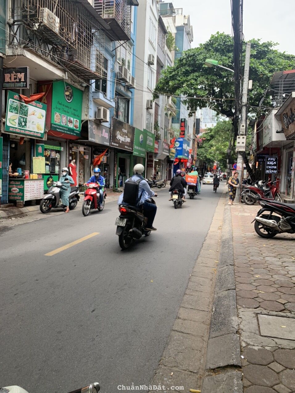 BÁN NHÀ Ở ĐƯỜNG LẠC LONG QUÂN-CẦU GIẤY DT:58M2, MT:5M, 7 TẦNG, 