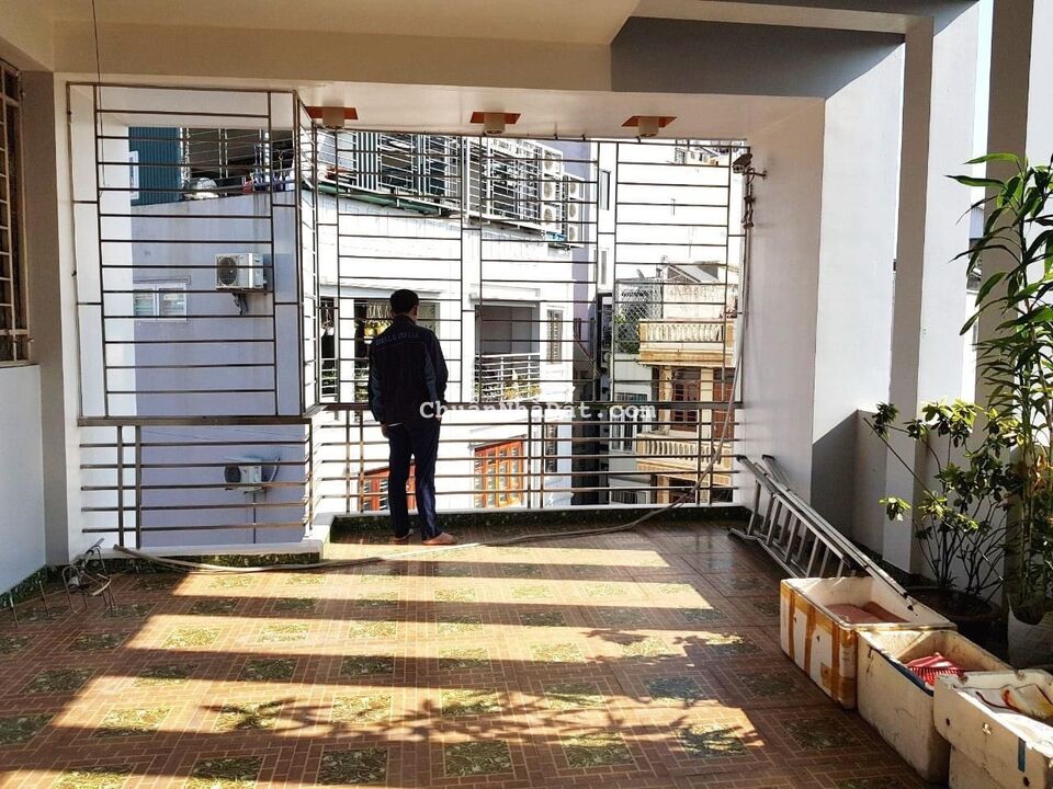 BÁN NHÀ Ở ĐƯỜNG LẠC LONG QUÂN - TÂY HỒ DT:58M2, MT:5M, 7TÂNG, BÁN NHÀ Ở ĐƯỜNG LẠC LONG QUÂN - TÂY HỒ DT:58M2, MT:5M, 7TÂNG,