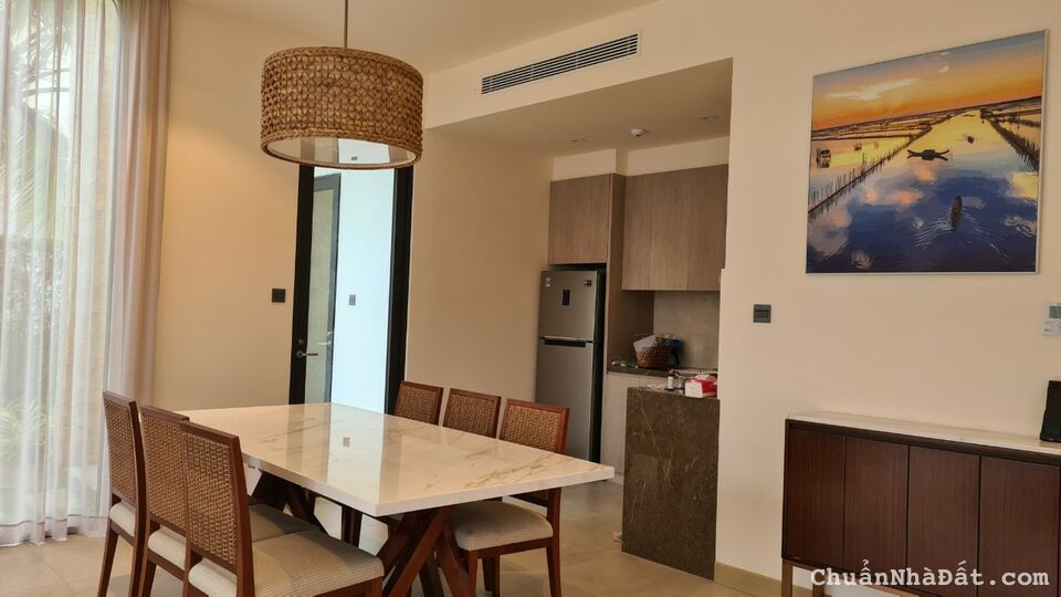 Bán căn Beach Villa biển 3PN tại Melia Hồ Tràm gia đình đang sử dụng . LH 0912357447