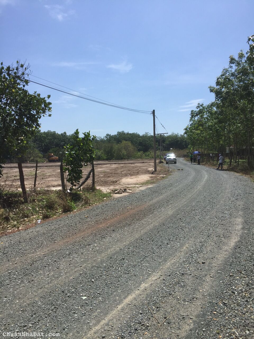 CẦN BÁN GẤP lô đất ngan 10X50 giá chỉ có 450tr ai cần a lô em nhe