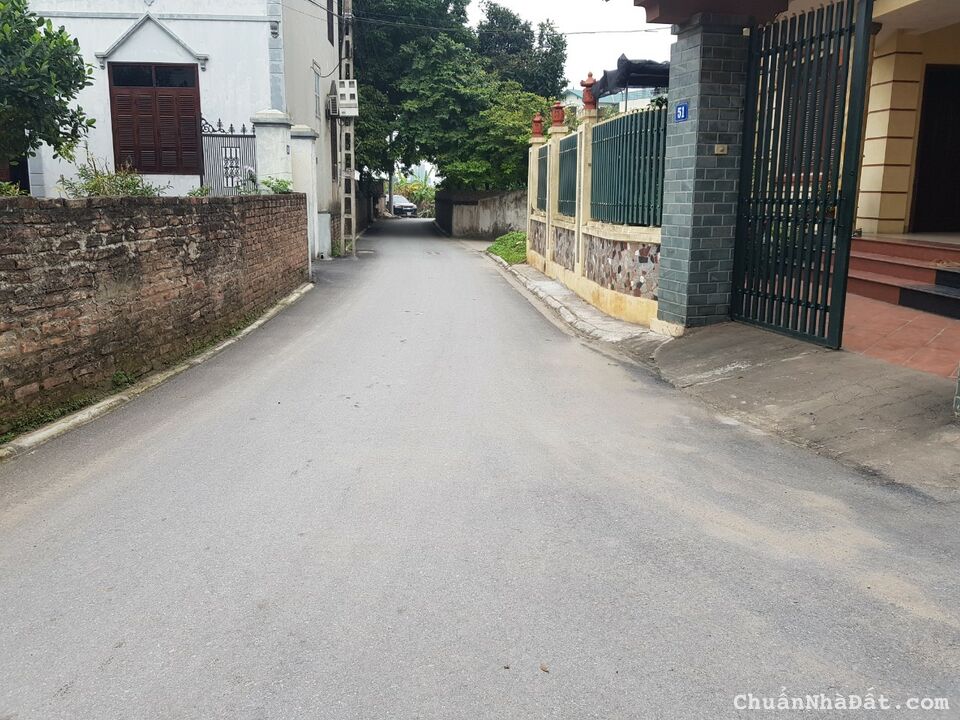 Chính chủ bán 76m2 Đông Dư, Gia Lâm, đường ô tô tránh nhau giá có 43tr/m2