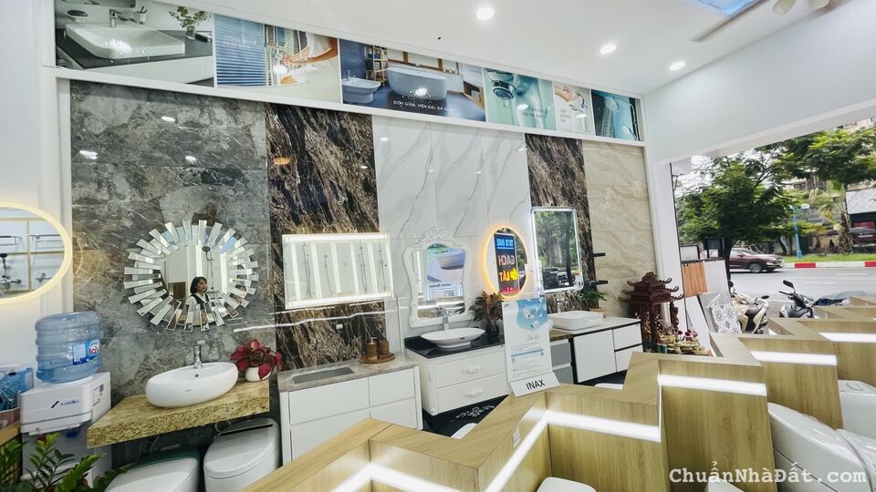 Bán nhà MP Hoàng Quốc Việt, Trần Quốc Hoàn, Nghĩa Tân, Tô Hiệu, Cầu Giấy. 80m2x6Tx MT 5mx42,2 tỷ. Bán nhà MP Hoàng Quốc Việt, Trần Quốc Hoàn, Nghĩa Tân, Tô Hiệu, Cầu Giấy. 80m2x6Tx MT 5mx42,2 tỷ.