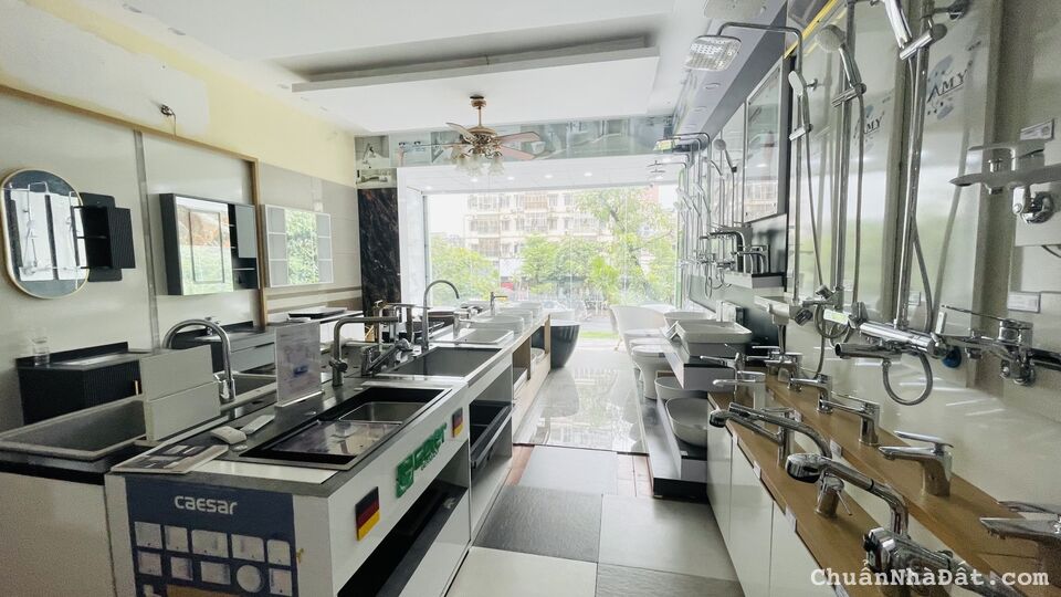 Bán nhà MP Hoàng Quốc Việt, Trần Quốc Hoàn, Nghĩa Tân, Tô Hiệu, Cầu Giấy. 80m2x6Tx MT 5mx42,2 tỷ. Bán nhà MP Hoàng Quốc Việt, Trần Quốc Hoàn, Nghĩa Tân, Tô Hiệu, Cầu Giấy. 80m2x6Tx MT 5mx42,2 tỷ.