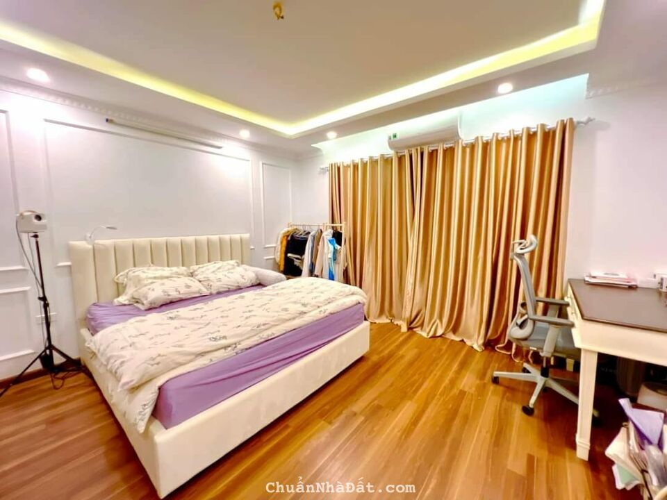 CC cần bán gấp nhà phố Nguyễn Khang_Cầu Giấy dt 40m2x4T nhà mới giá nhỉnh 4 tỷ