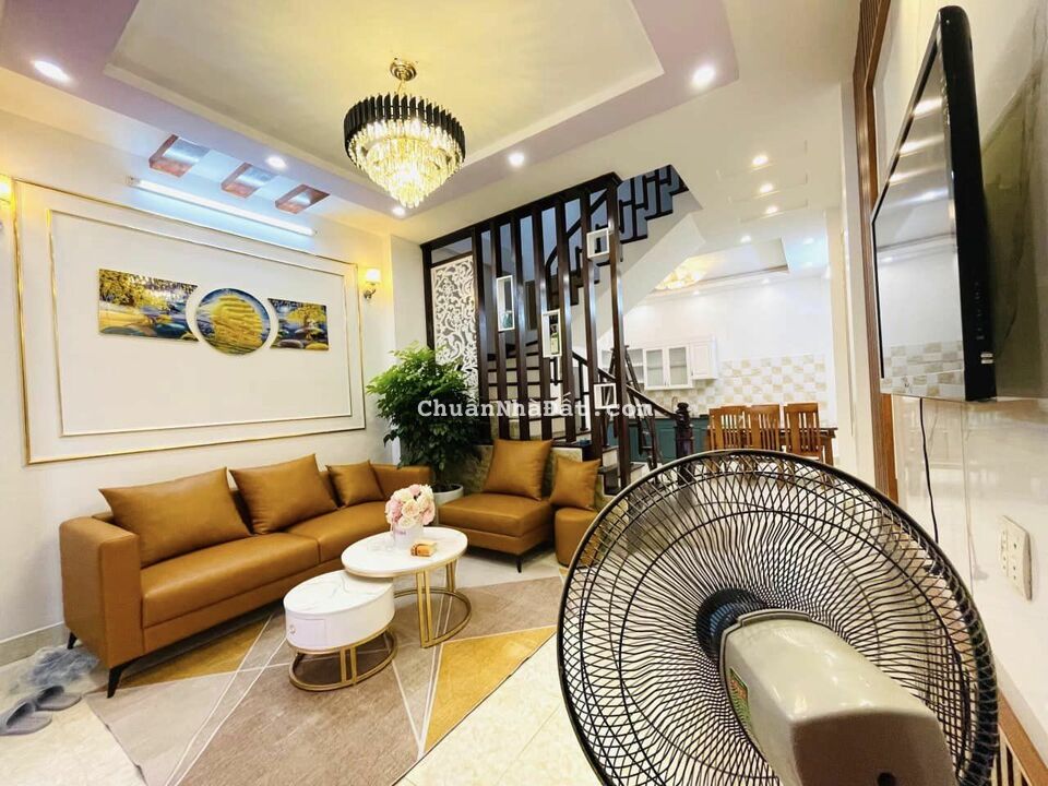 bán nhà Ngõ 92 Đào Tấn 45m2x5T_2 mặt thoáng - Nhà Đẹp ở ngay, cách phố 30m