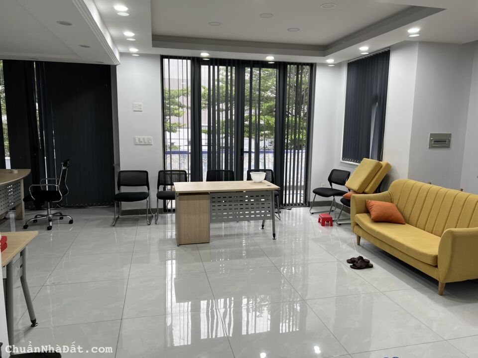 Bán 2 căn đôi 10x20 KDC Trung Sơn, trệt, lửng, 2 lầu, nhà đẹp, thoáng. Giá 30 tỷ (TL)