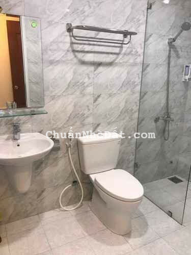 Bán khách sạn 11 phòng KDC Trung Sơn giá chỉ 16 tỷ (TL) cho khách thiện chí, DT 5x20, trệt, 4 lầu