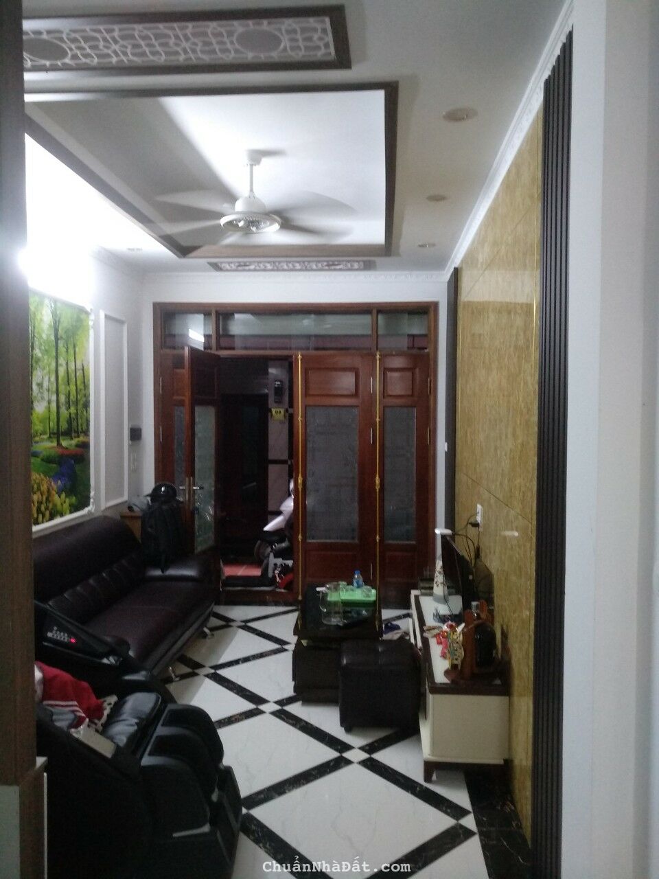 Bán nhà 5 tầng Cổ Nhuế, 32m X5 Tầng , nhà đẹp ở ngay, ngõ thông, rất gần phố,. Giá TT