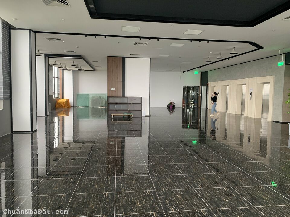 Mặt bằng đẹp thế này mà chỉ 30tr/m2, tòa Roman, Tố Hữu. Duy nhất một ô, lh ngay 0963526774 Mặt bằng đẹp thế này mà chỉ 30tr/m2, tòa Roman, Tố Hữu. Duy nhất một ô, lh ngay 0963526774