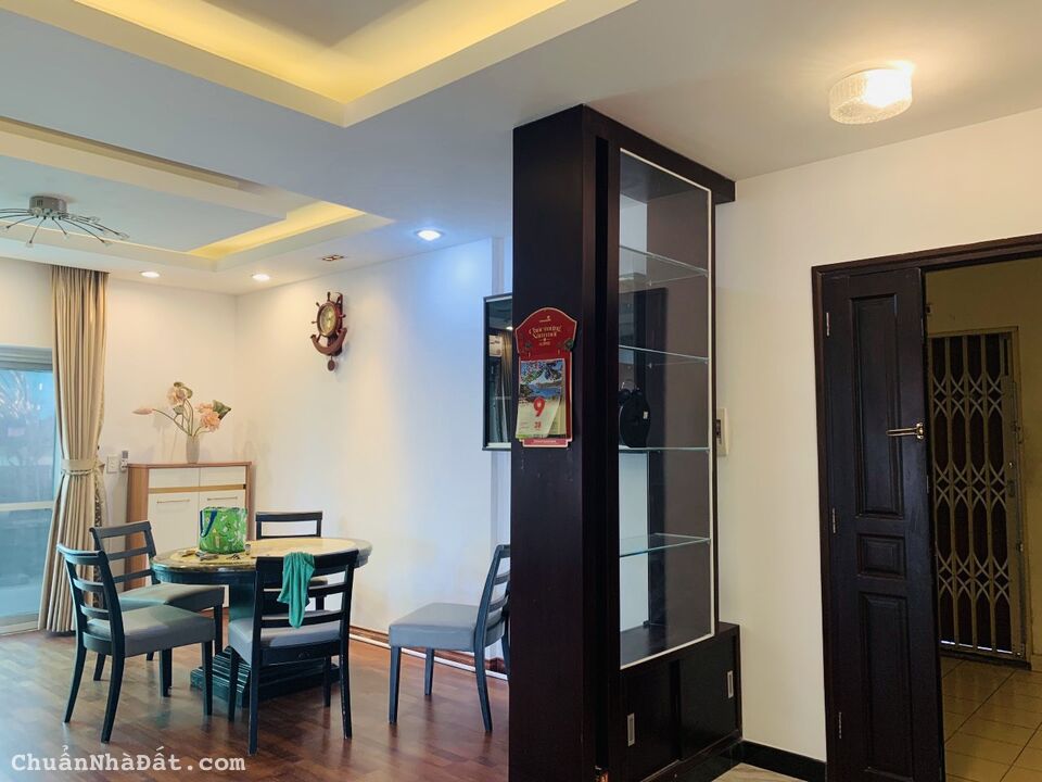 Nội thất như hình 100% chốt nhanh 3.5 tỷ căn hộ 160m2 Nội thất như hình 100% chốt nhanh 3.5 tỷ căn hộ 160m2