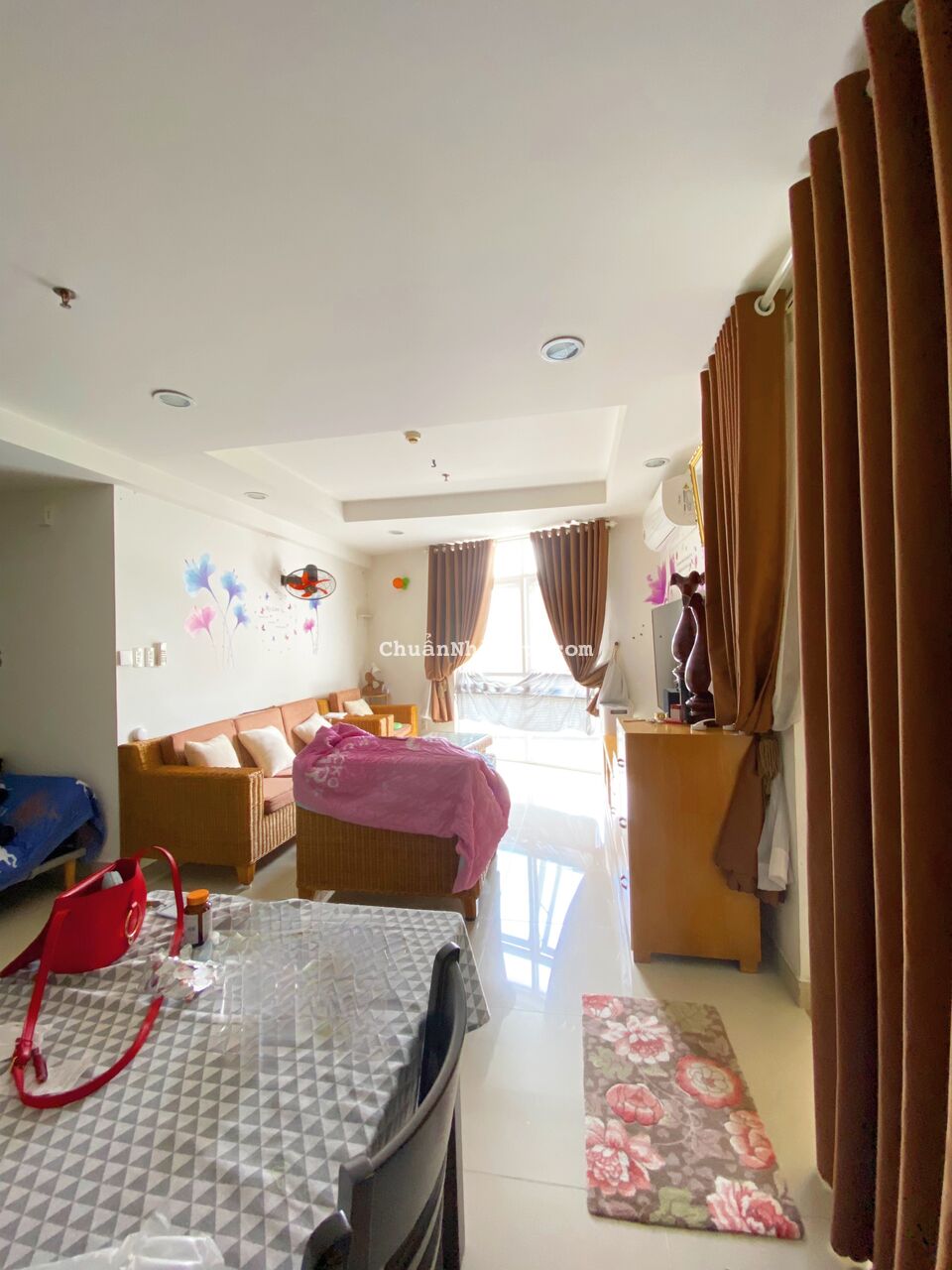 Hót...Giá tốt trên thị trường 2.35 tỷ sở hữu căn hộ full nội thất, dt 104m2