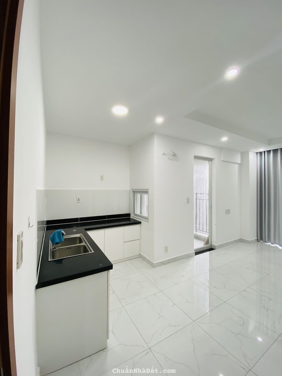 Cho thuê căn hộ conic riverside 1Pn chỉ có rèm cửa, 5,5 triệu/ tháng