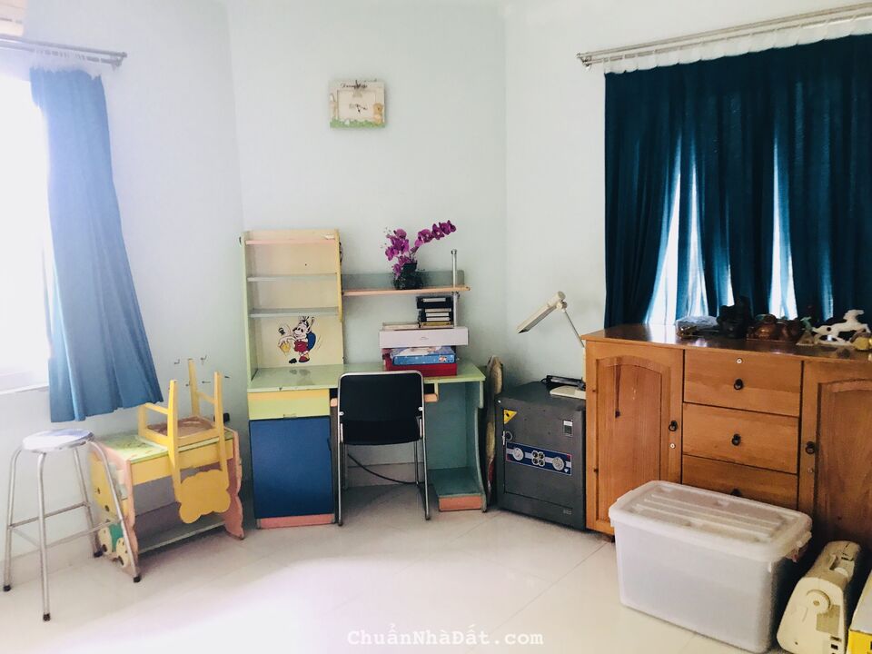 Cho thuê nhà Phố full nội thất Bình Chánh.