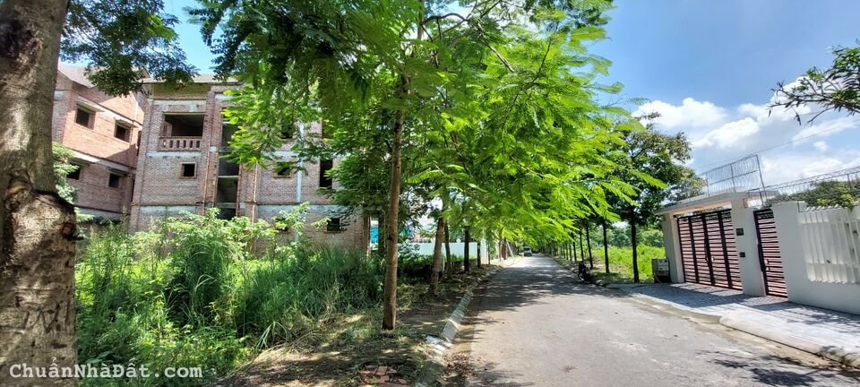 Bán biệt thự xây thô khu ĐT Hà Phong - giá siêu rẻ 36tr cả nhà và đất