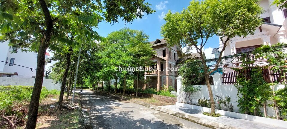 Bán gấp biệt thự 340m đã hoàn thiện full nội thất giá 12,5 tỷ tại khu ĐT Hà Phong