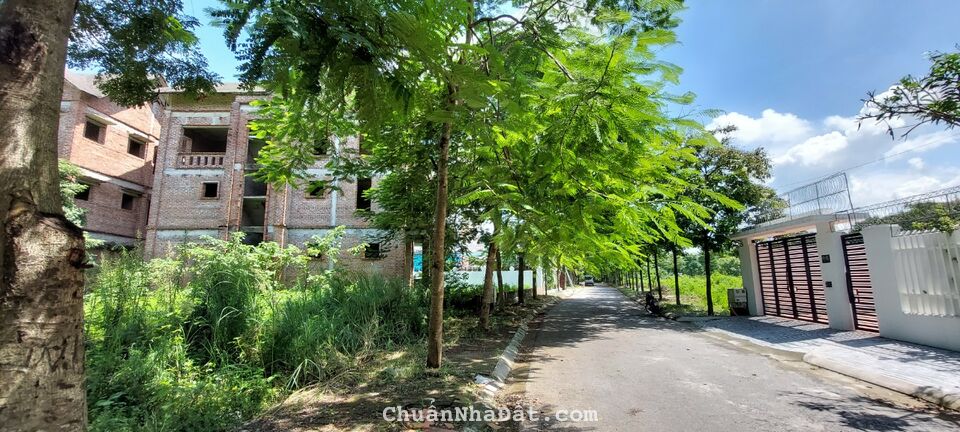 Bán đất biệt thự khu ĐT Hà Phong - Vị trí đẹp, thoáng mắt - giá cắt lỗ sâu