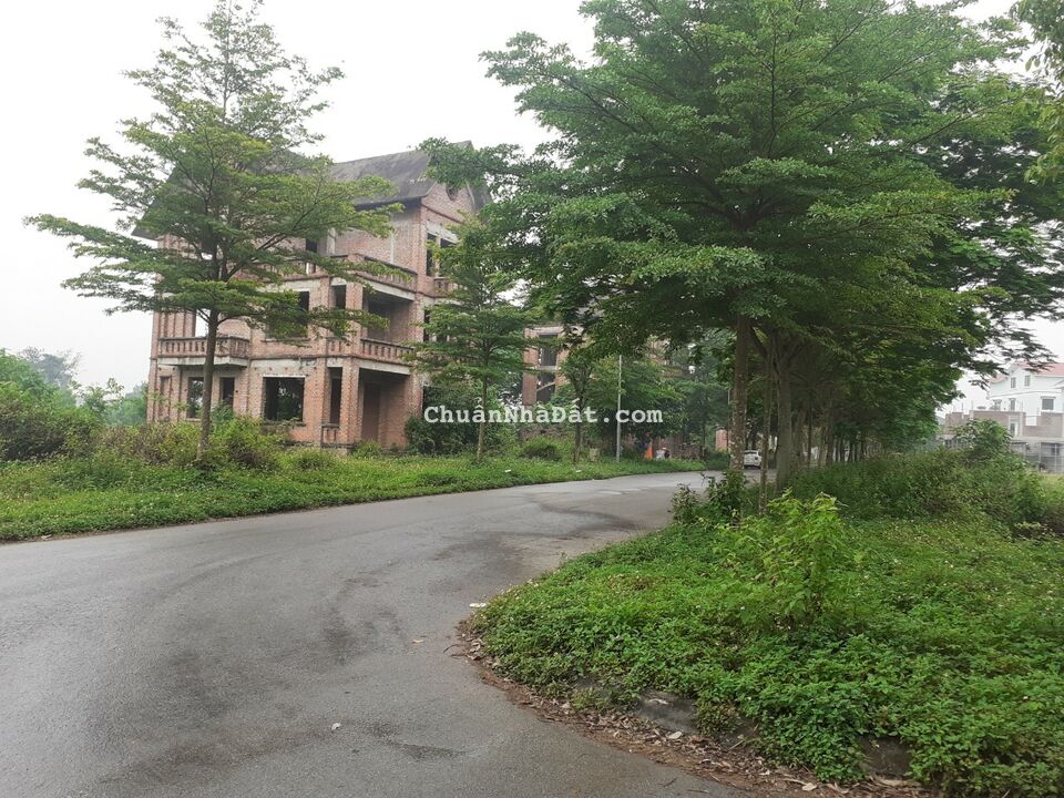 Cần chuyển nhượng gấp nhà vườn sát góc đường 24m khu ĐT Hà Phong