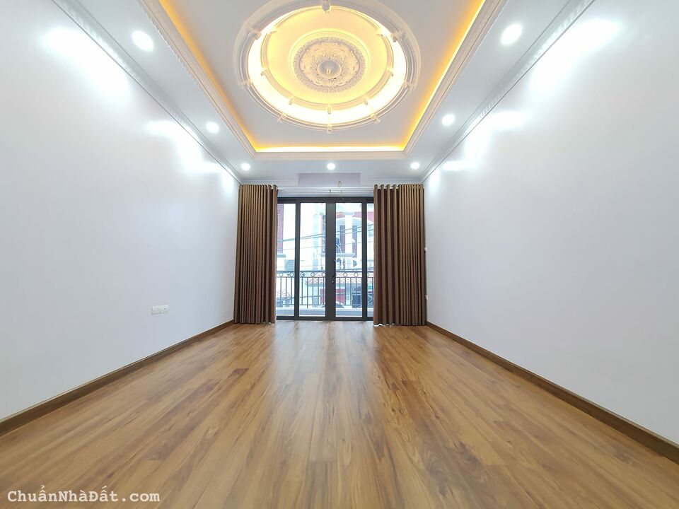 BÁN NHÀ AN DƯƠNG VƯƠNG, TÂY HỒ - 6T THANG MÁY - GARA - NGÕ THÔNG 52M2 X 6T, CHỈ 8.2 TỶ.