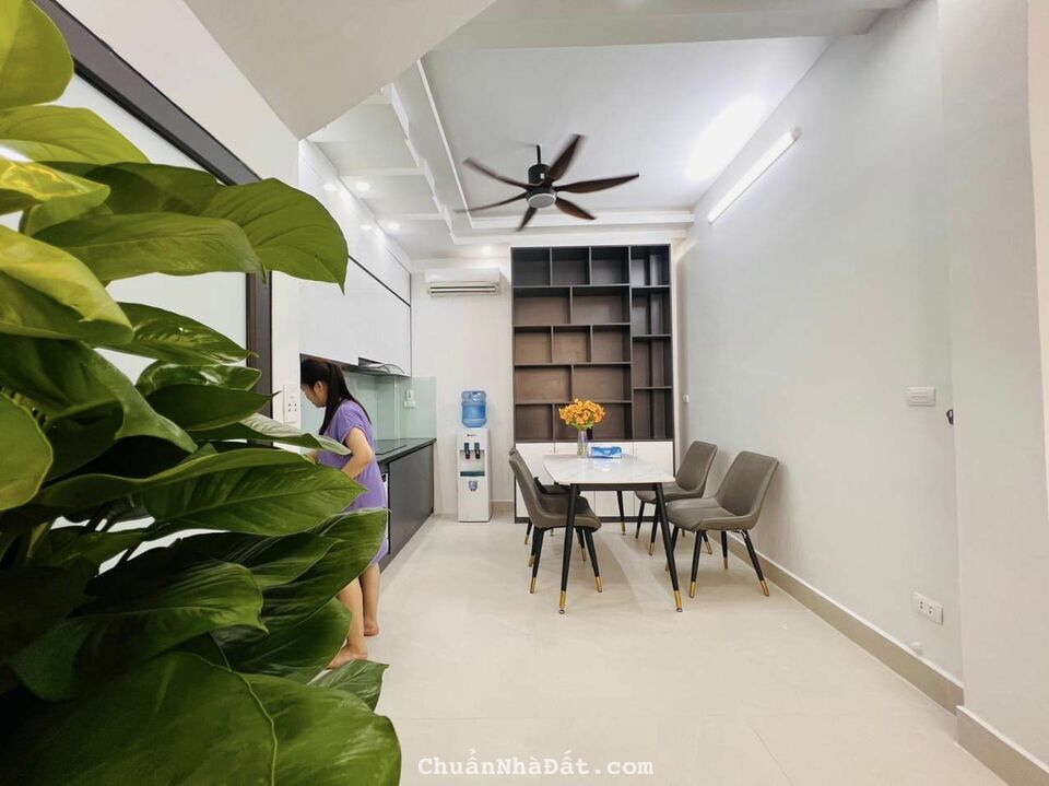 VĨNH PHÚC - BA ĐÌNH, PHÂN LÔ - GARA - VỈA HÈ - KINH DOANH - 47M2 X 5T, MT 3,7M CHỈ 10.9 TỶ