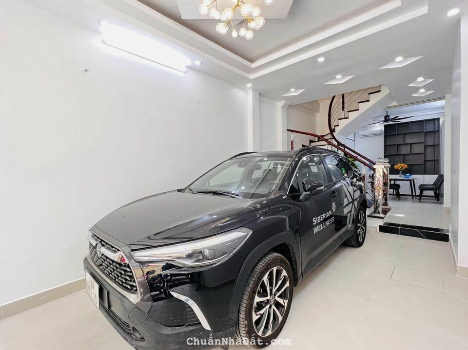 VĨNH PHÚC - BA ĐÌNH, PHÂN LÔ - GARA - VỈA HÈ - KINH DOANH - 47M2 X 5T, MT 3,7M CHỈ 10.9 TỶ